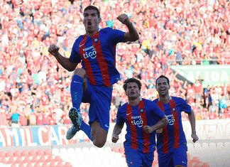 Marcos Cáceres celebra su gol ante Nacional | Foto: @CCP1912oficial
